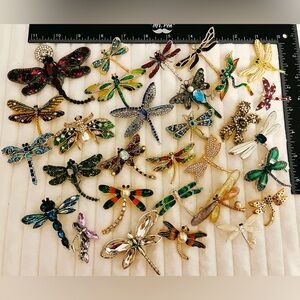 Lot of 30Pc Dragonfly Brooch Pins Rhinestone Enamel Crystal Insect Jewelry Mixed